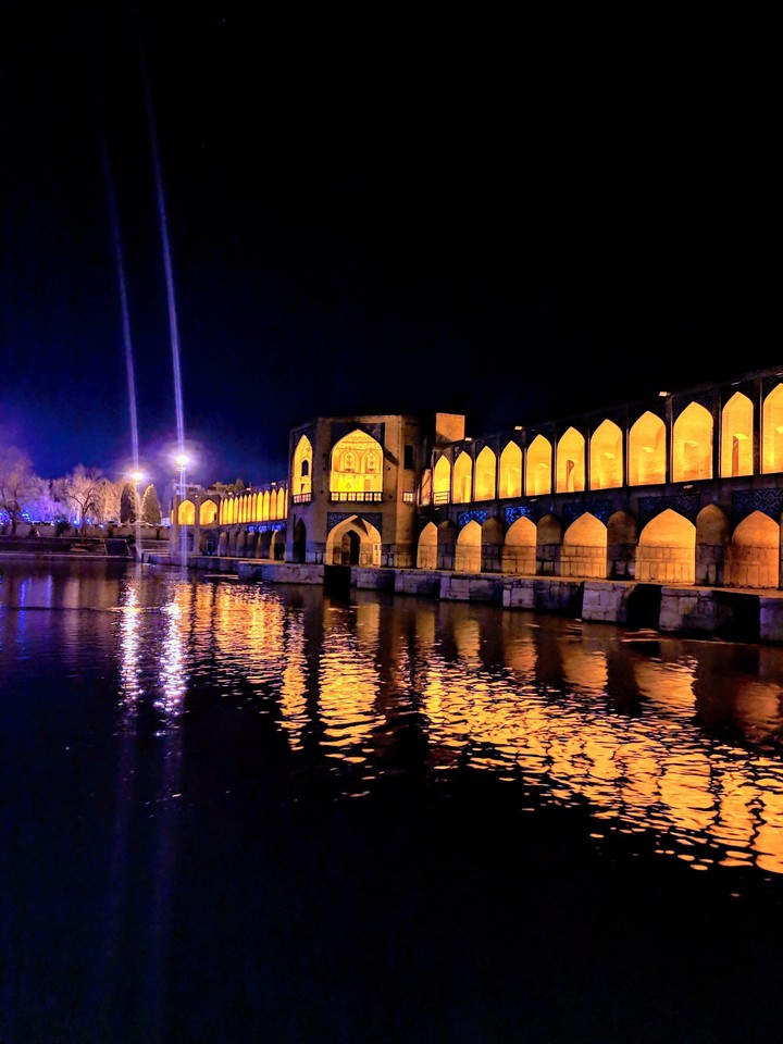 Khajoo Bridge, Esfahan