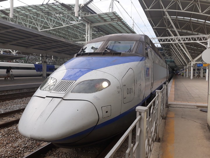 KTX
