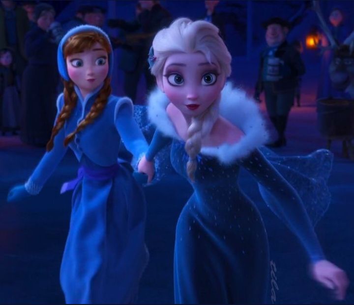 Queen Elsa and princess Anna
