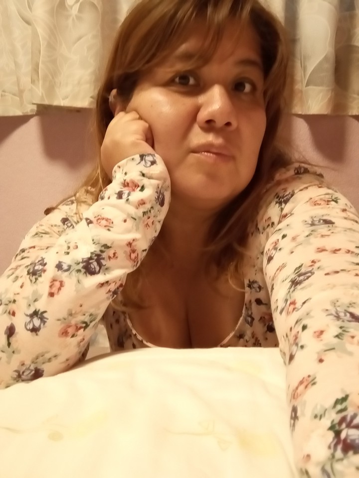 con sueño ya, pero algo pensativa, saludos ? excelente sema