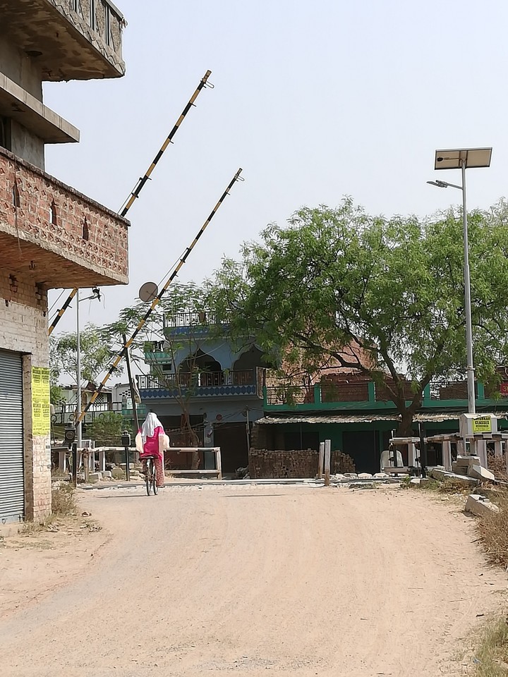 railway crossing