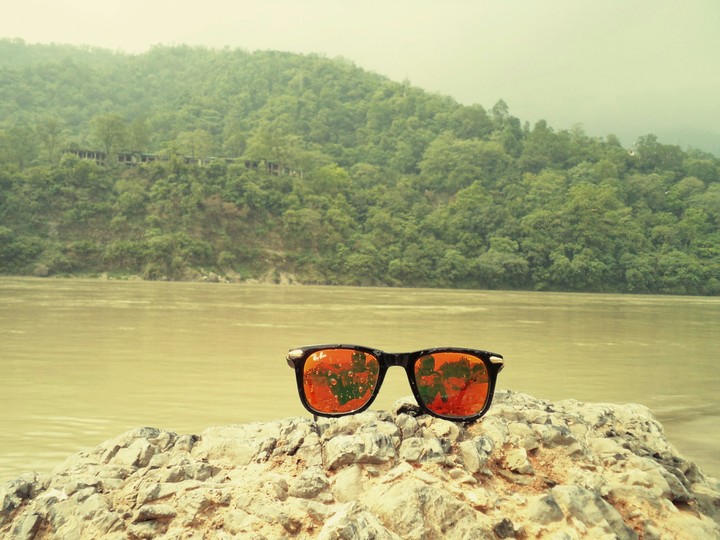 goggles,........
