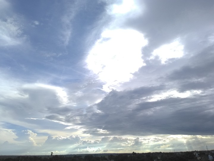 Coudy sky