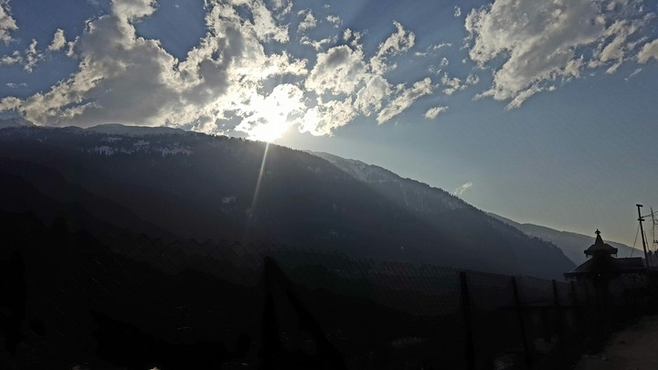 kheerganga valley