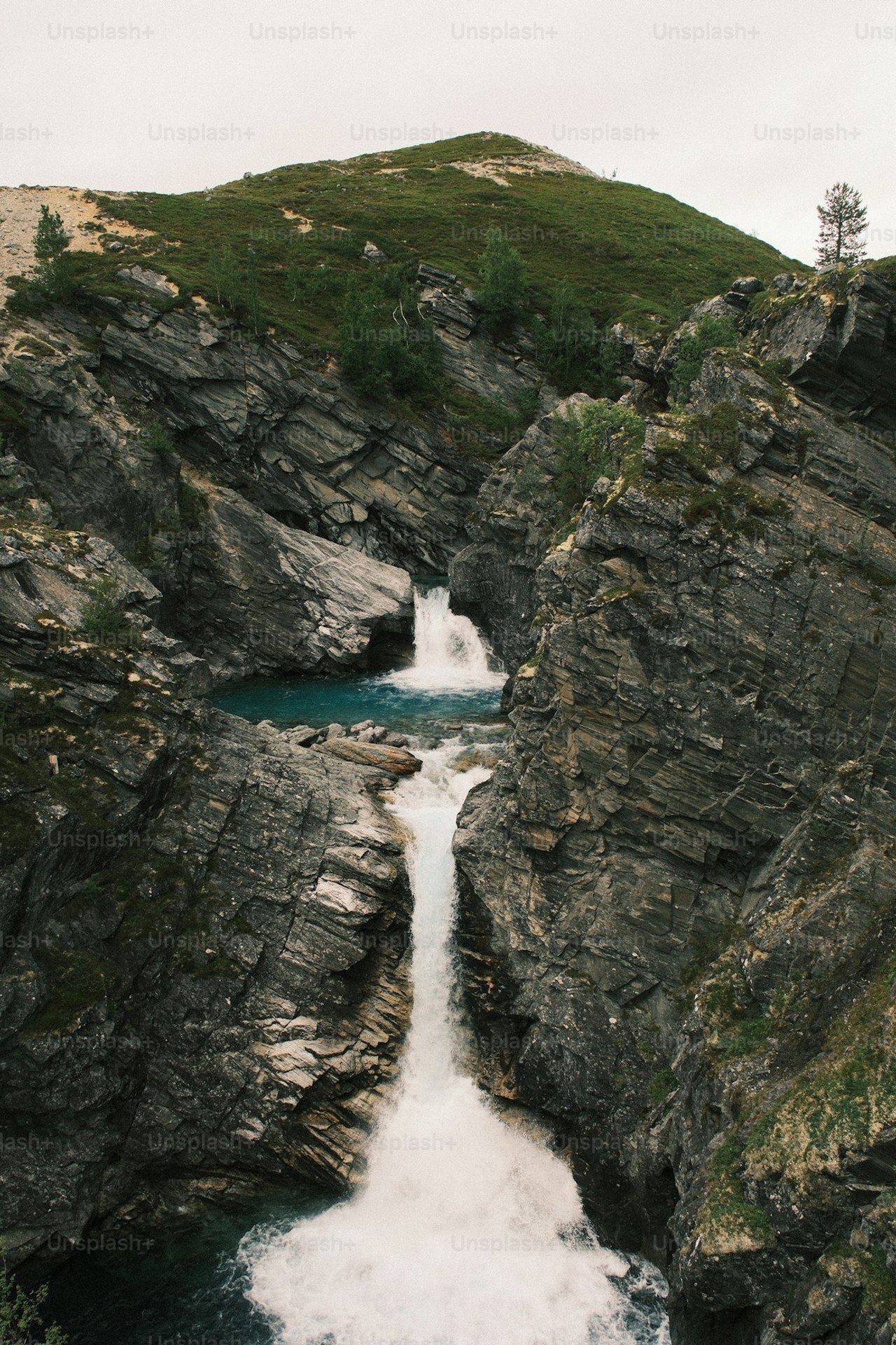 тапети bedrock, stream