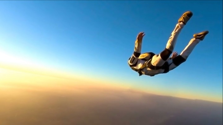sky diving