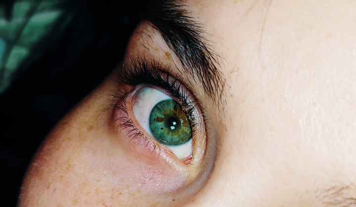 Green eye