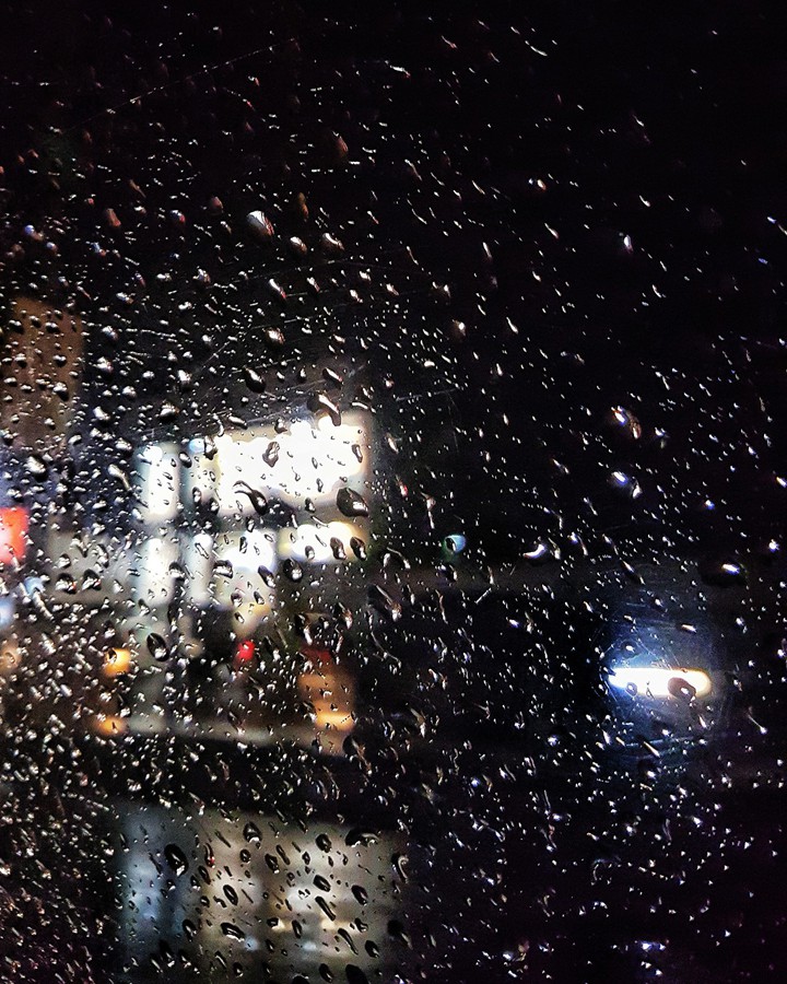 A rainy night in the City