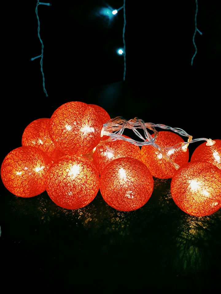 primeiras luzes de Natal