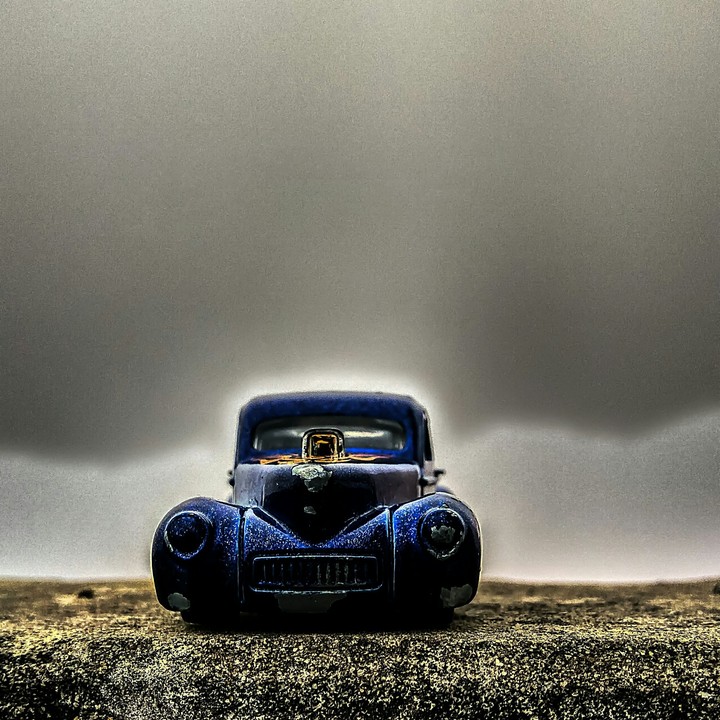 Travelling under the shed of fogg