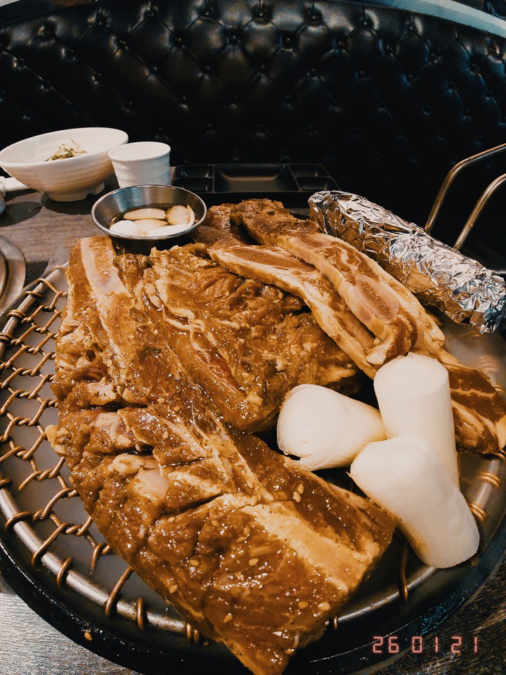 肉能解决所有问题。