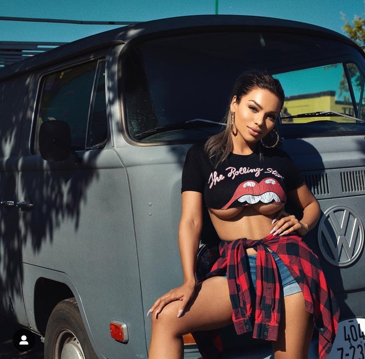 model deepova
