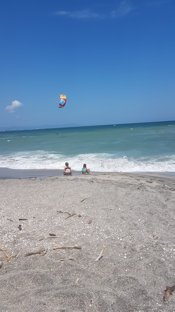 windy day by the see