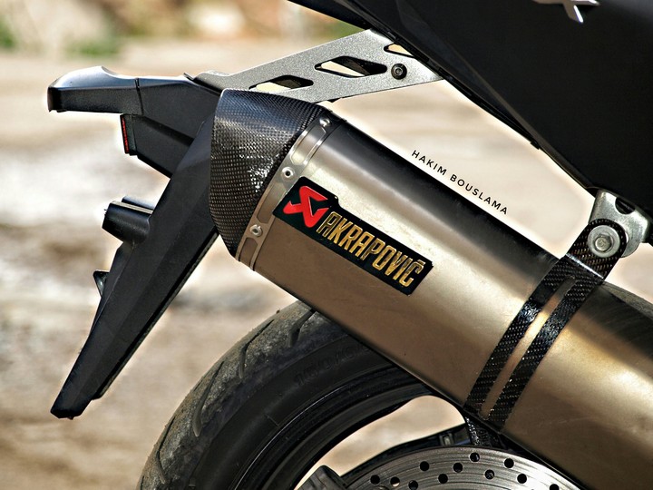 AKRAPOVIC