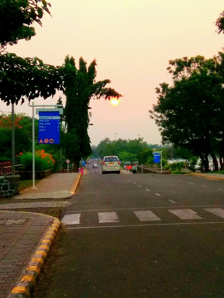 evening time way to home from office