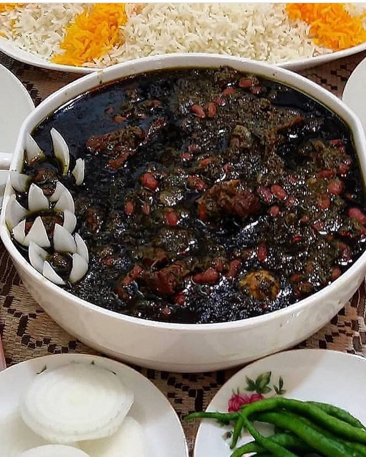 Iranian Food ✔ Dish Gormeh sabzi ♥️♥️♥️