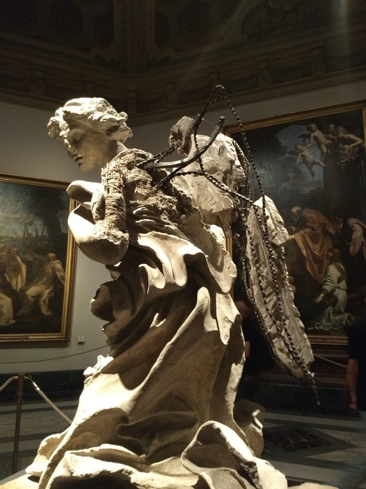 BROKEN STATUE BROKEN STATUE BROKEN ST-