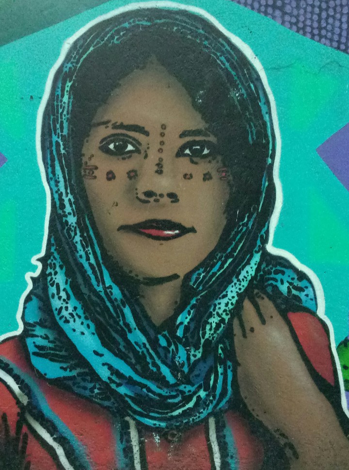 María