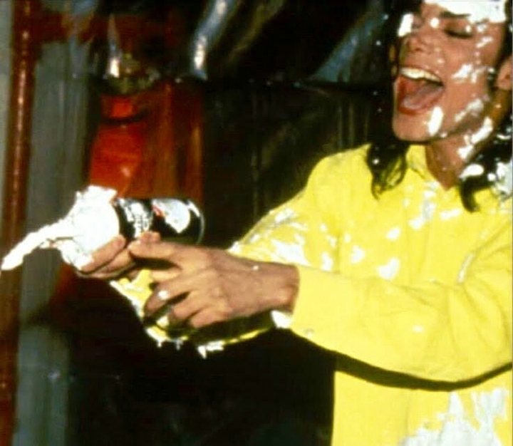 Whip Cream fight!