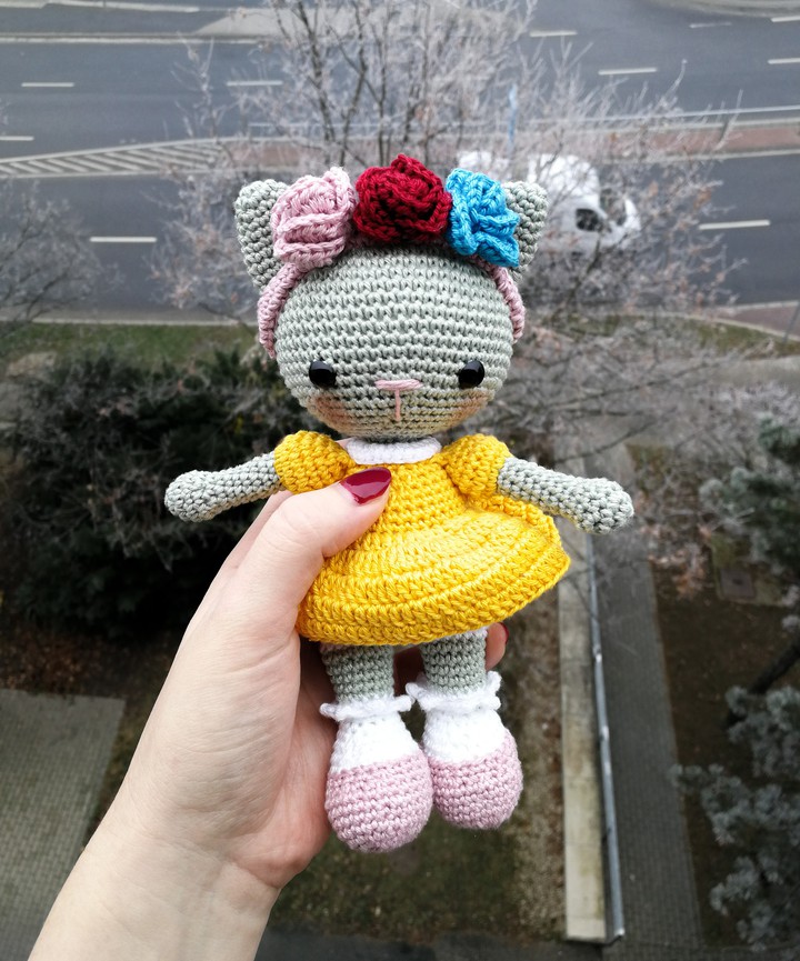 crochet cat