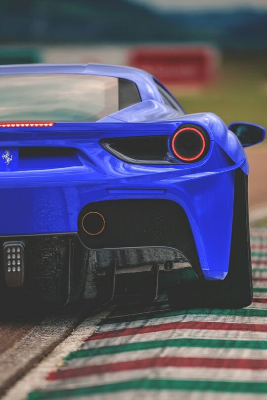 Ferrari (458/488)