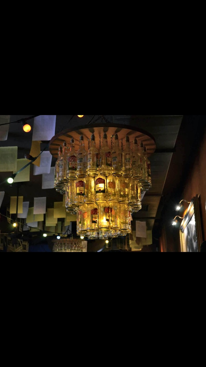 bar