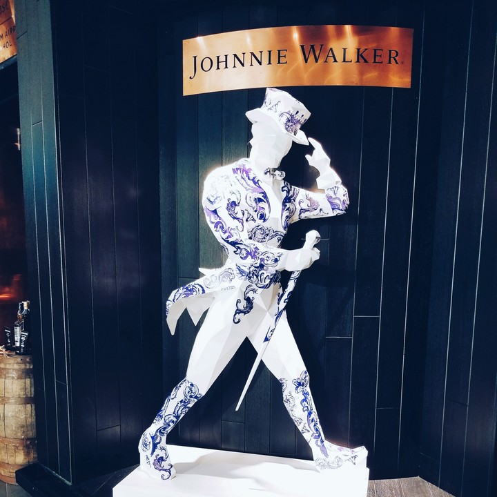 JOHNNIE WALKER