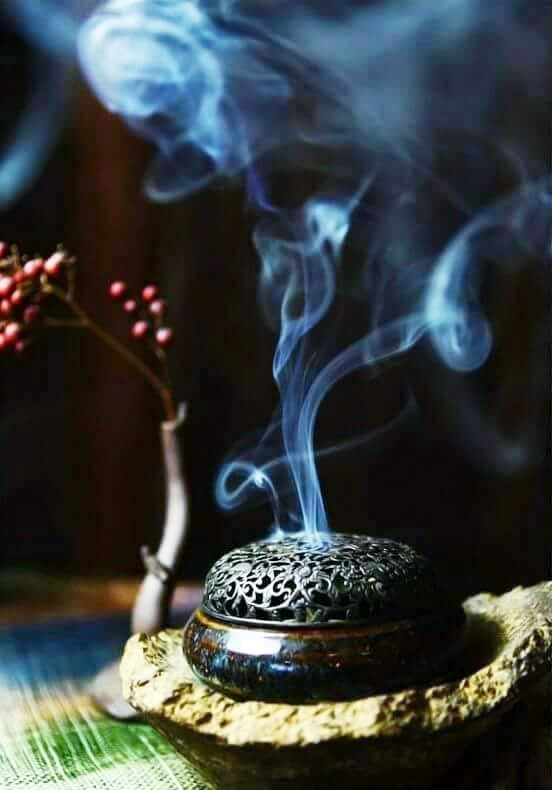 DARK BEAUTY