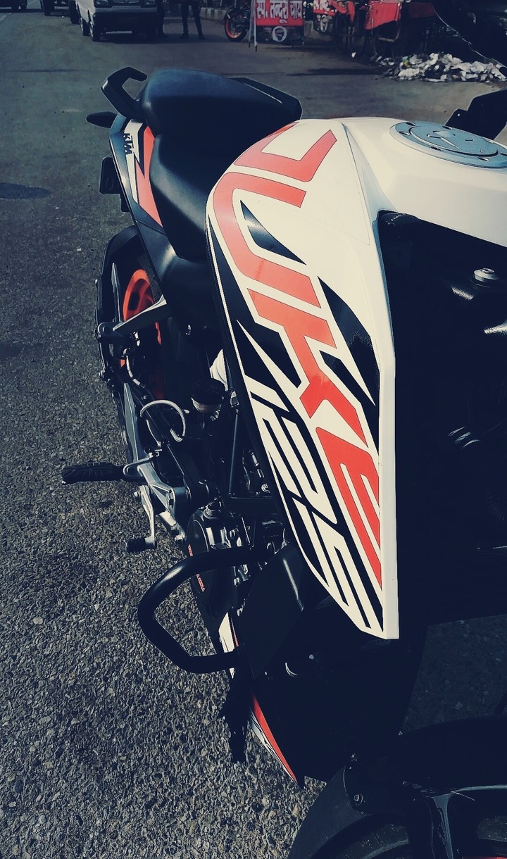 Duke 125