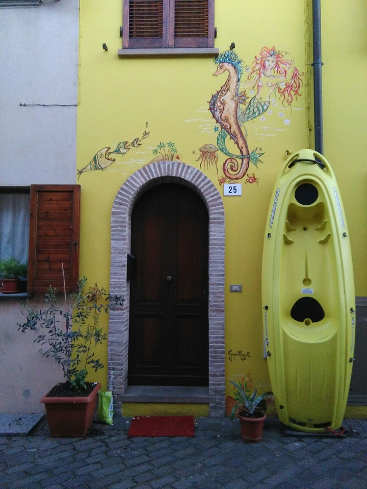Door to see/sea