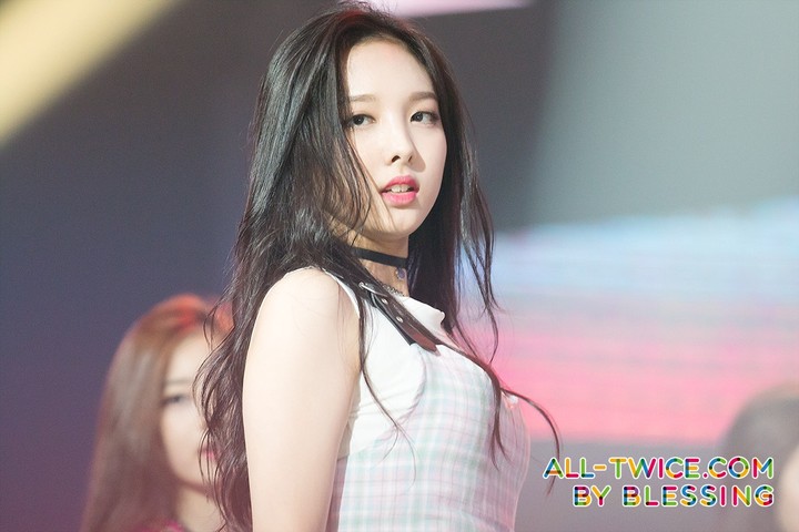나연