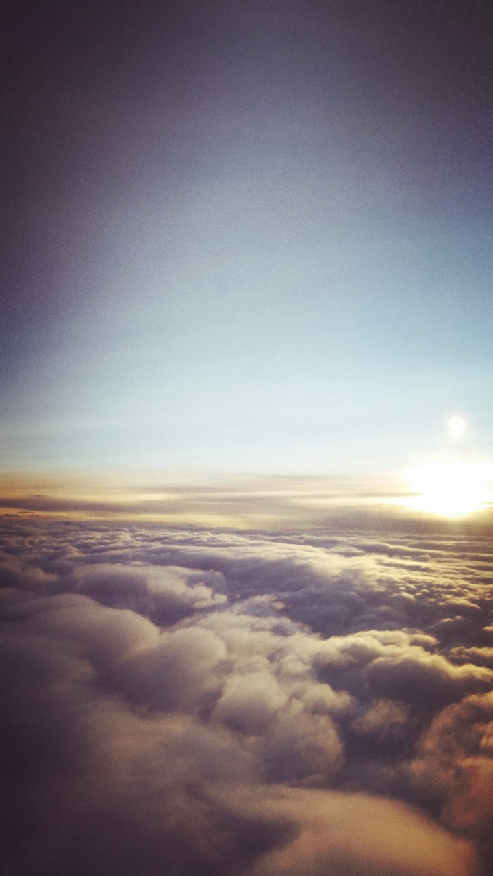 Über den Wolken