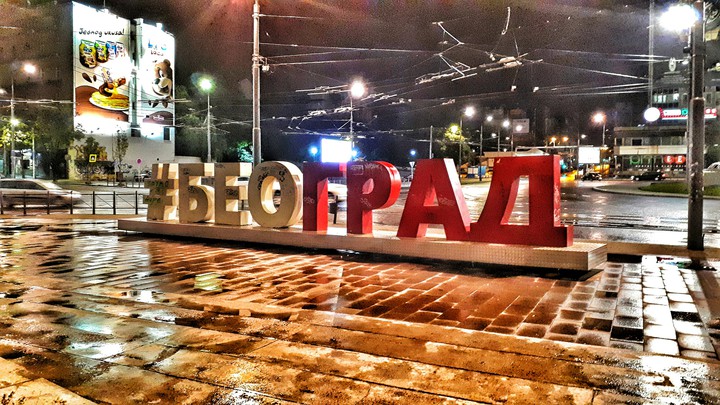 bg at night