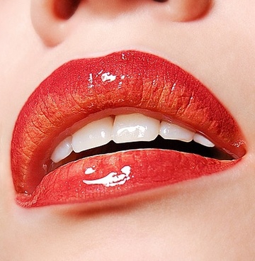 lips of .......