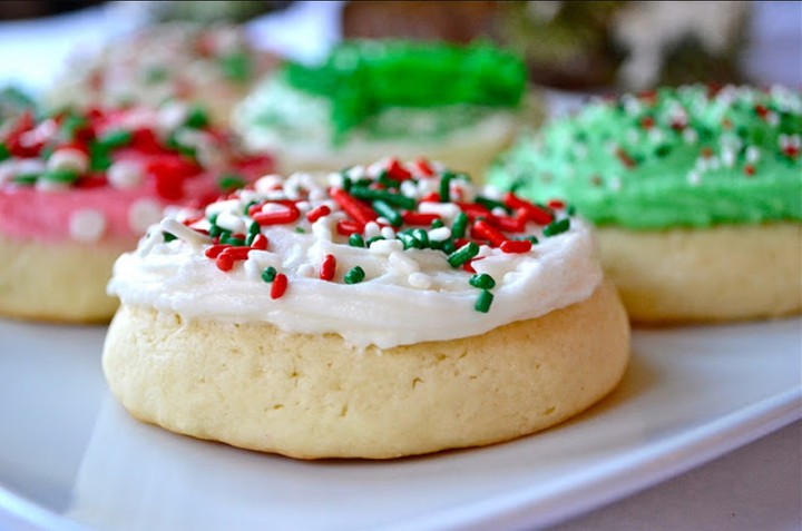 Soft Sprinkled Cookies