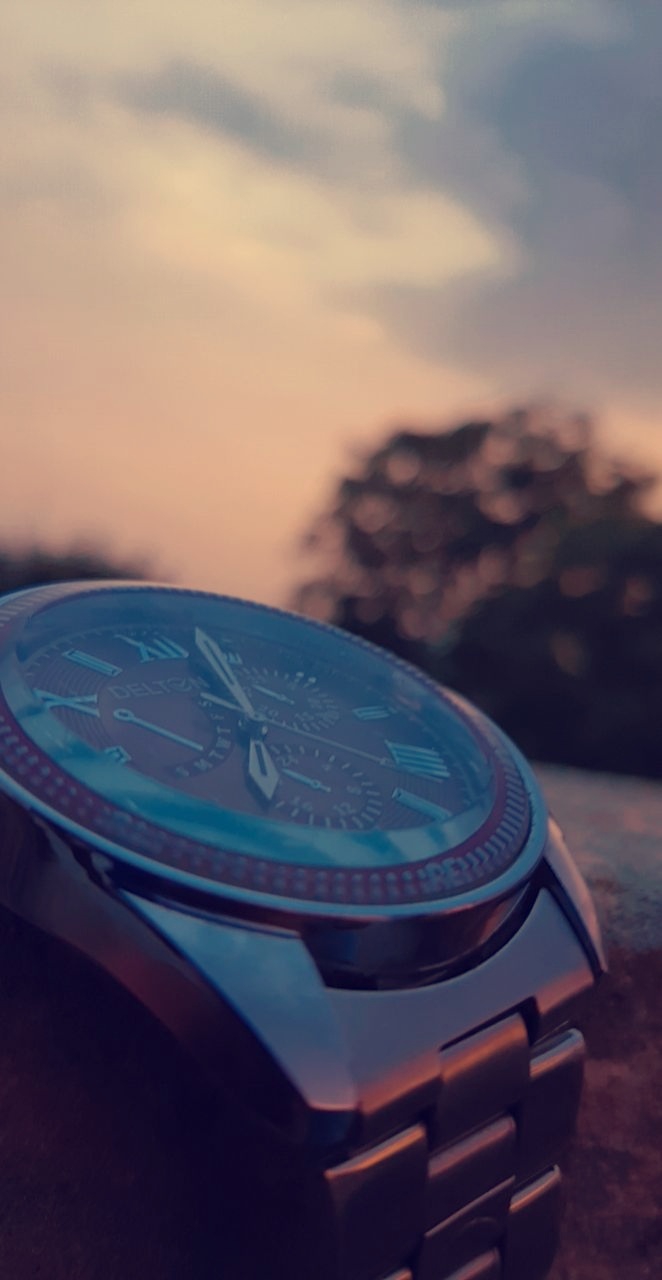 watch background