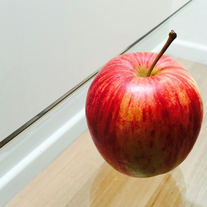 apple
