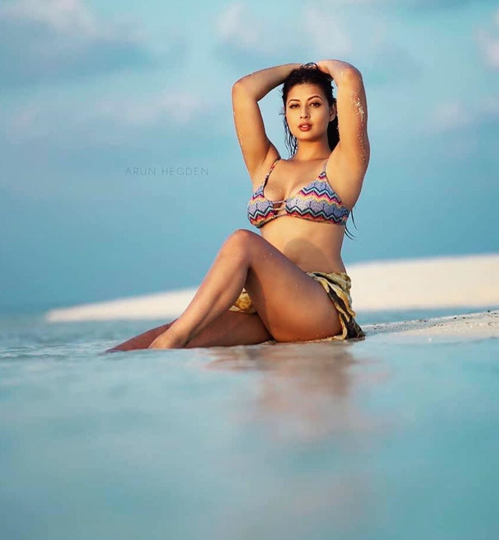 Bikini Babe Photoshoot