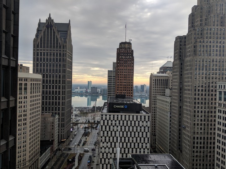 21st floor 1001 woodward Detroit