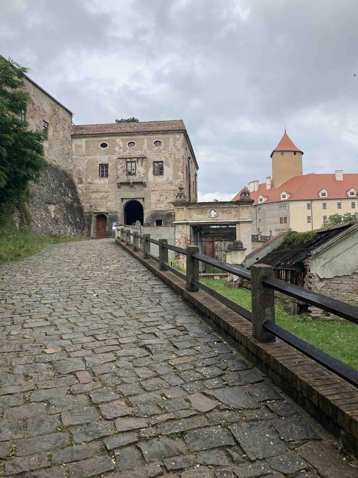 hrad Veveři