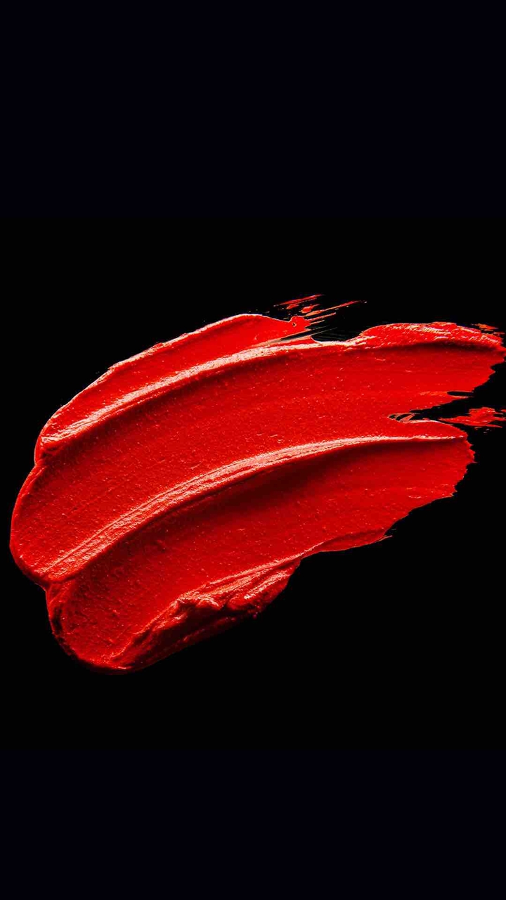 red lips