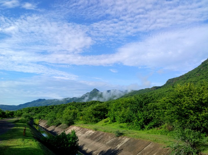 PAISAJE TERRENAL (SAN LORENZO, GRO).