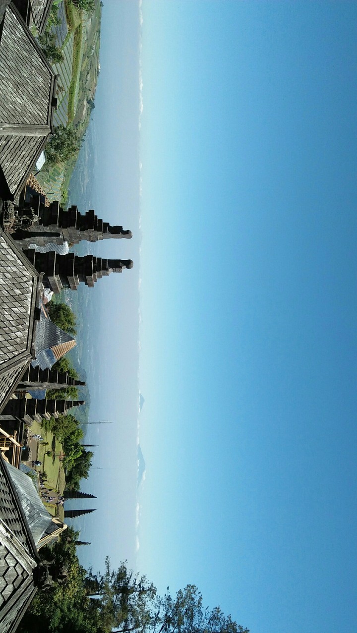 temple cetho