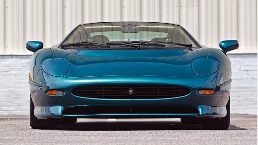 Jaguar xj220