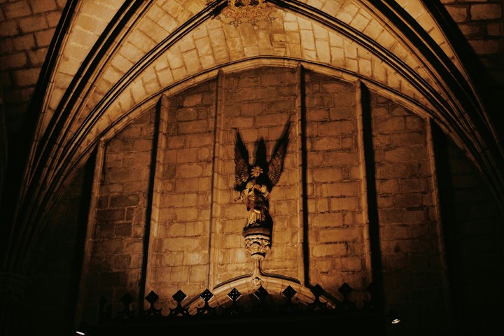 Darkness Messenger