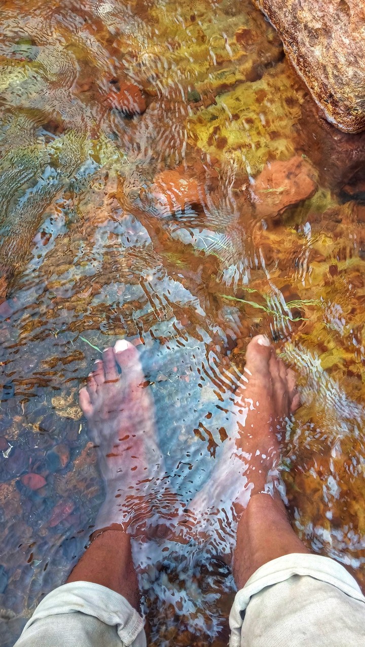 feet in water