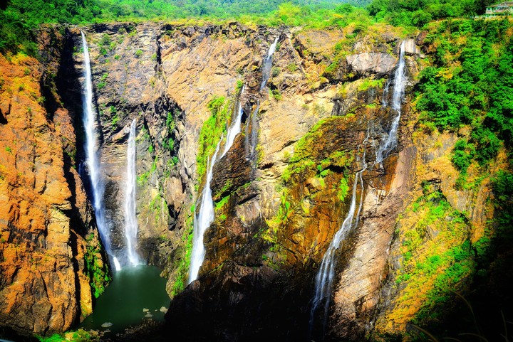 water falls