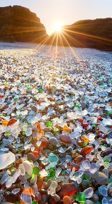 Strand der Millionen Edelsteine