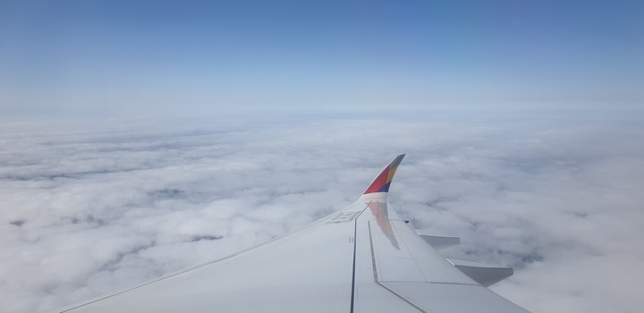 airplane