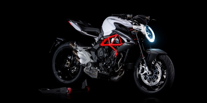 MV Agusta Brutale 800